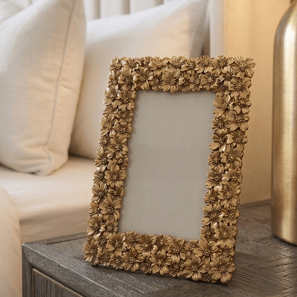 Darya Gold 3D Flowers Photo Frame - 4x6"