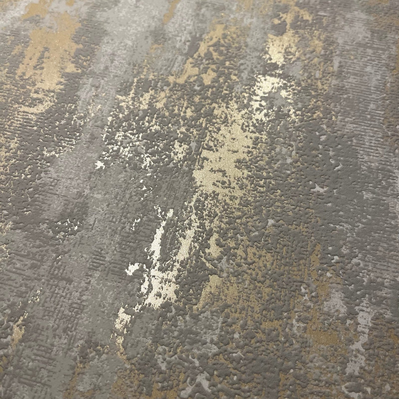 Dulcie Taupe & Gold Metallic Wallpaper