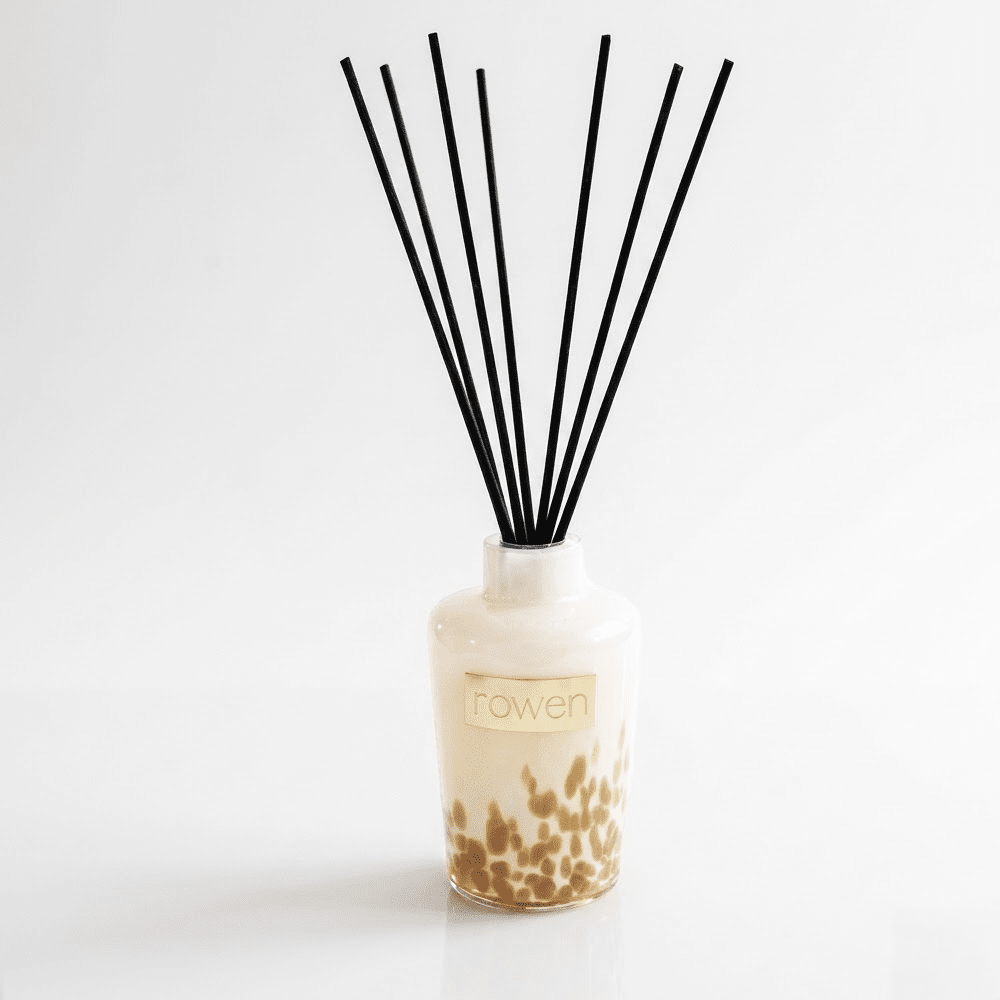 Large Hazelnut Cappuccino Scented White & Gold Statement Reed Diffuser - 500ml