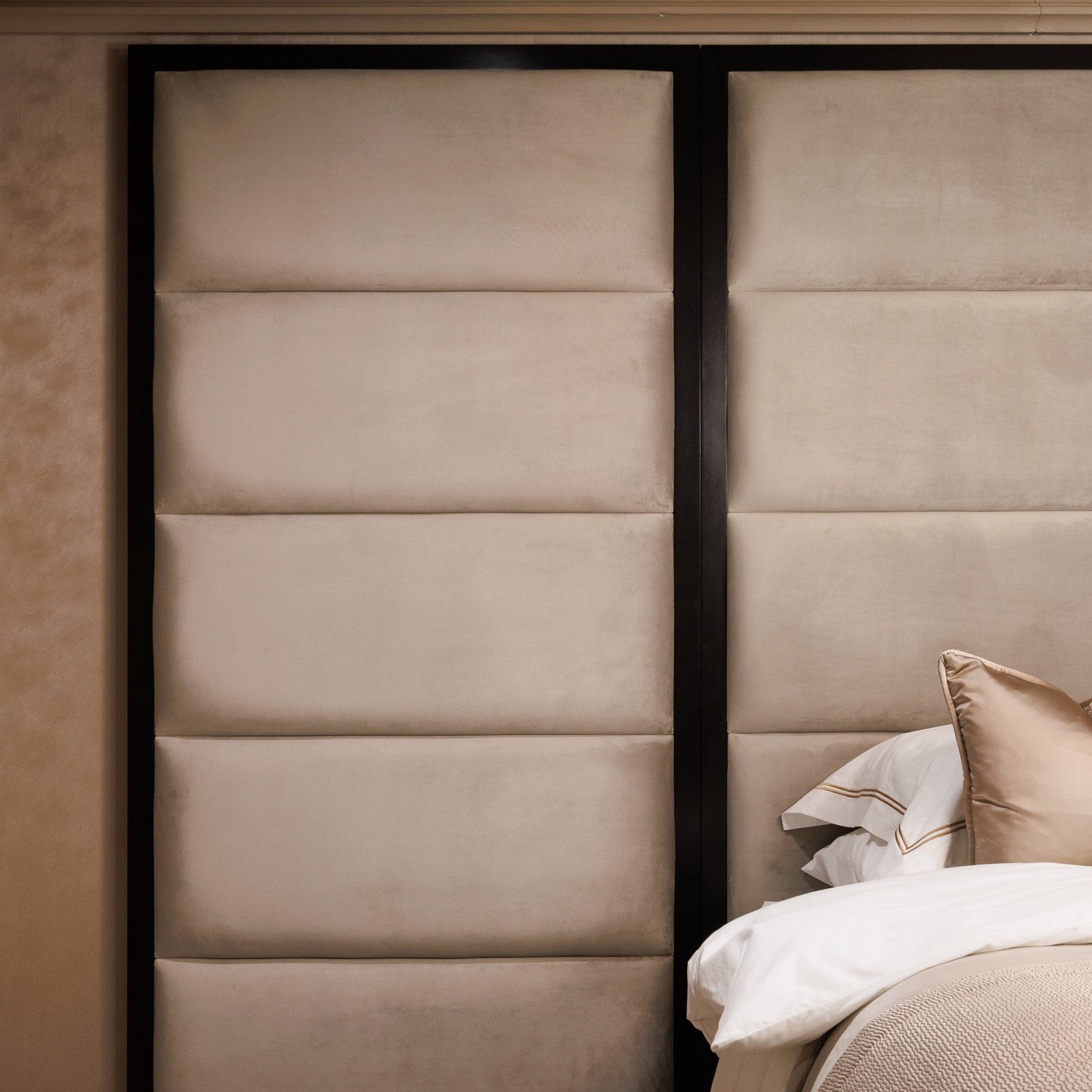 Praline Luxury Velvet Chocolate Box Headboard with Wings