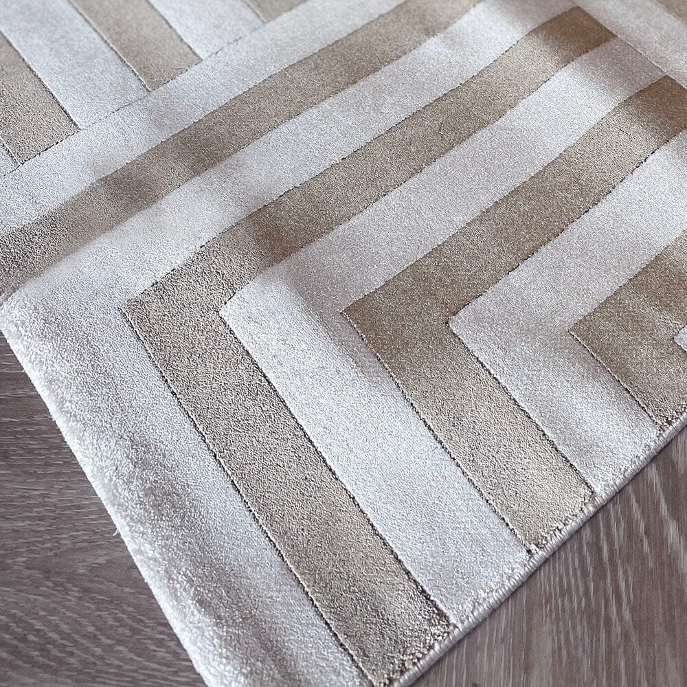 Rosetta Ivory & Gold Geometric Patterned Rug