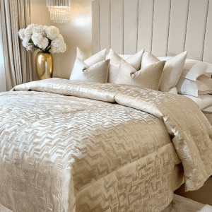 Sorrel Cream & Gold Metallic Abstract Patterned Bedspread