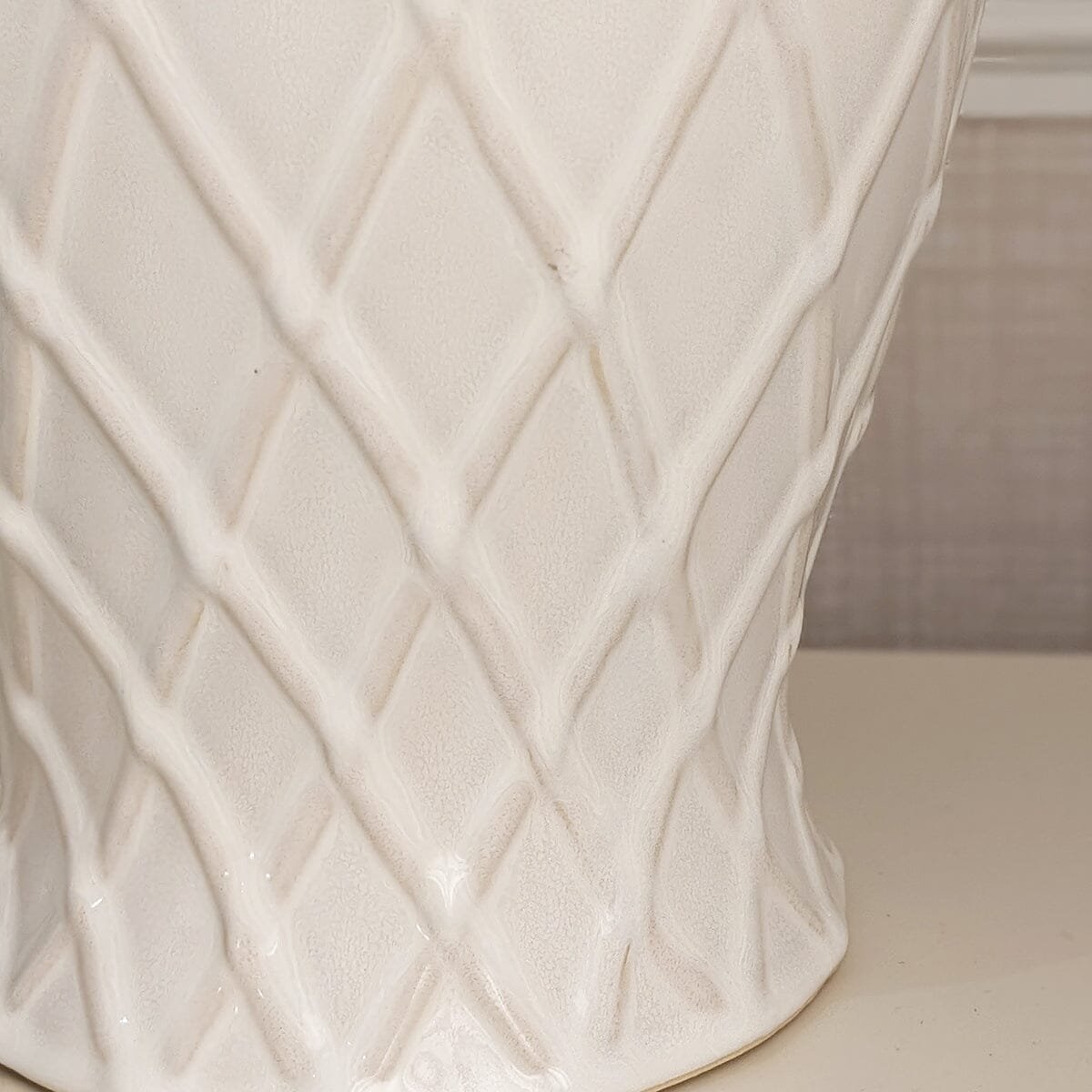 Stratford Ceramic Ginger Jar Lamp with Neutral Linen Shade